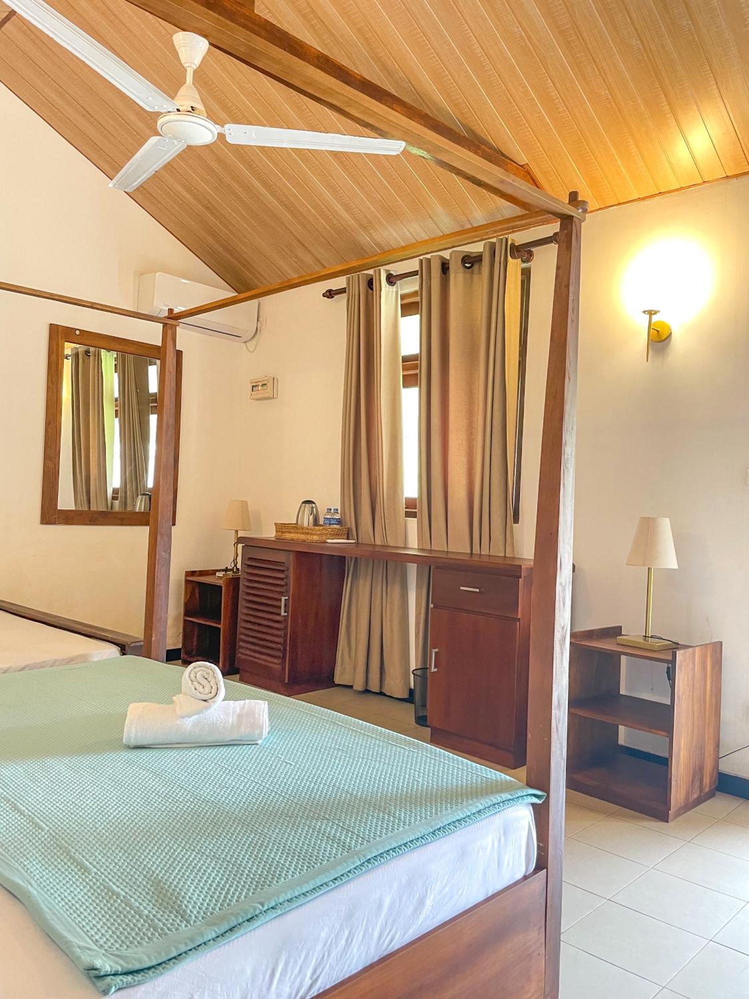 The Barns Villas And Restaurant Negombo Eksteriør bilde